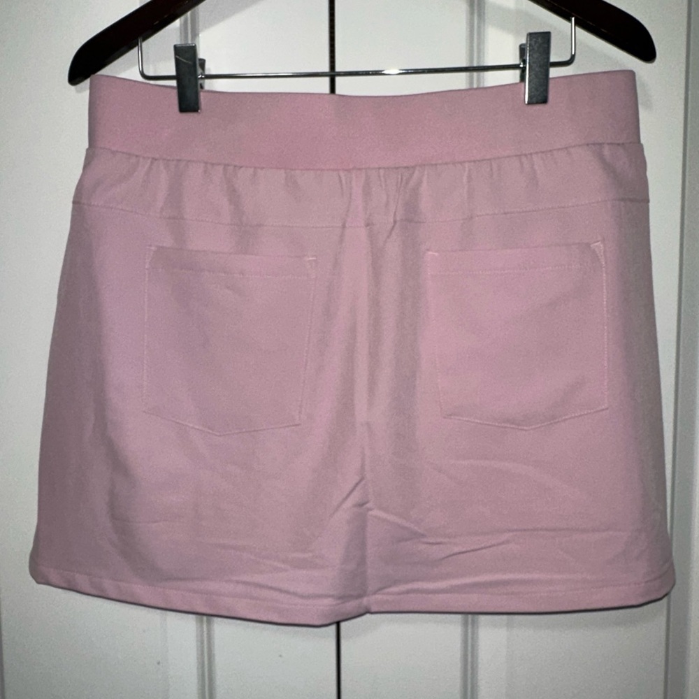 Yogalicious Tennis Collection Citylite Hailey Skort L NWT 58$ Retail - Picture 4 of 4